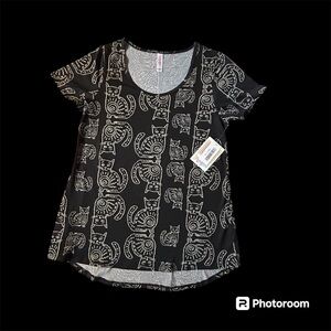 LuLaRoe brand new with tags black & white cat shirt size small/medium Super cute